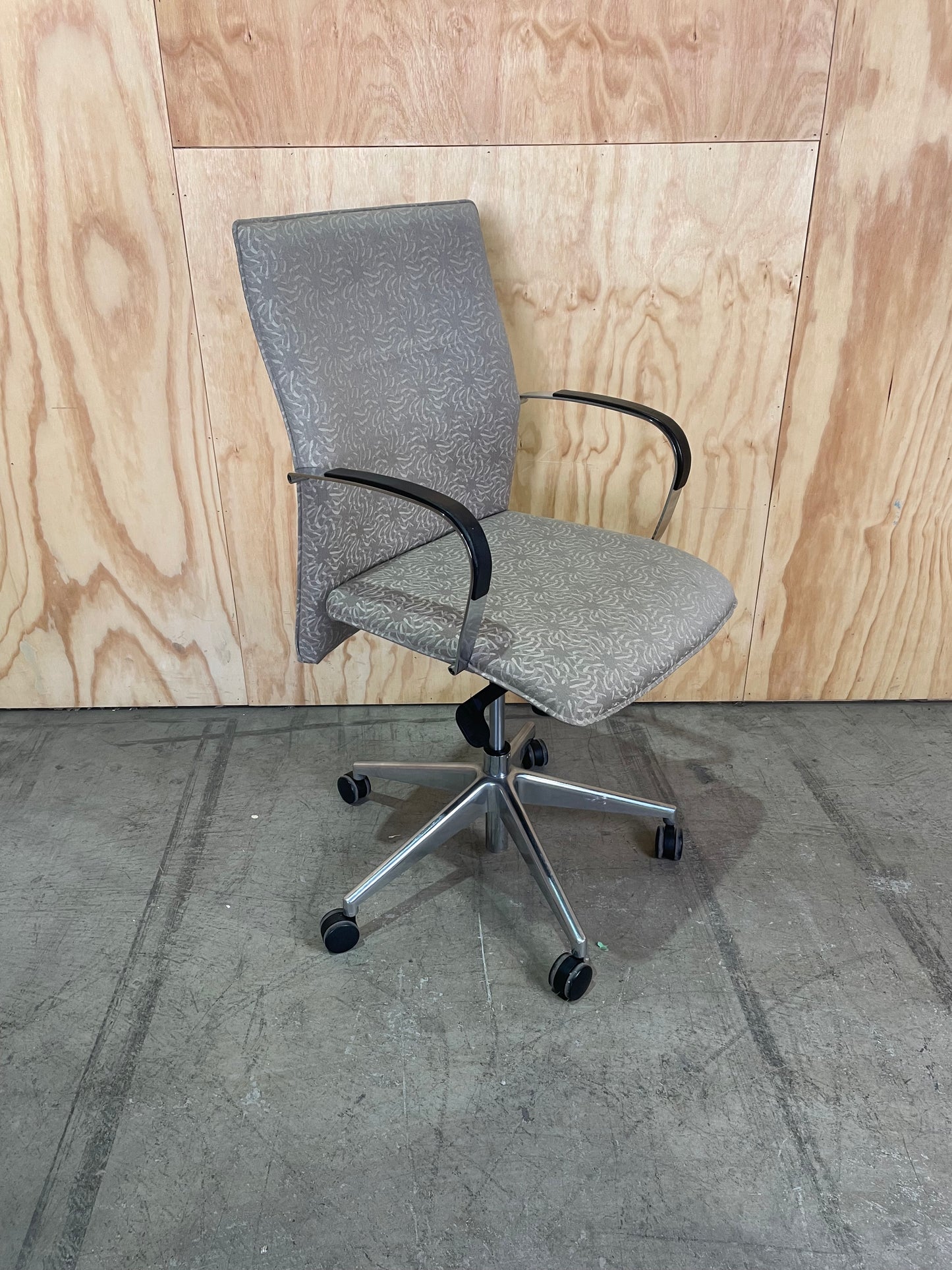 ECF Aria Executive Office Chair