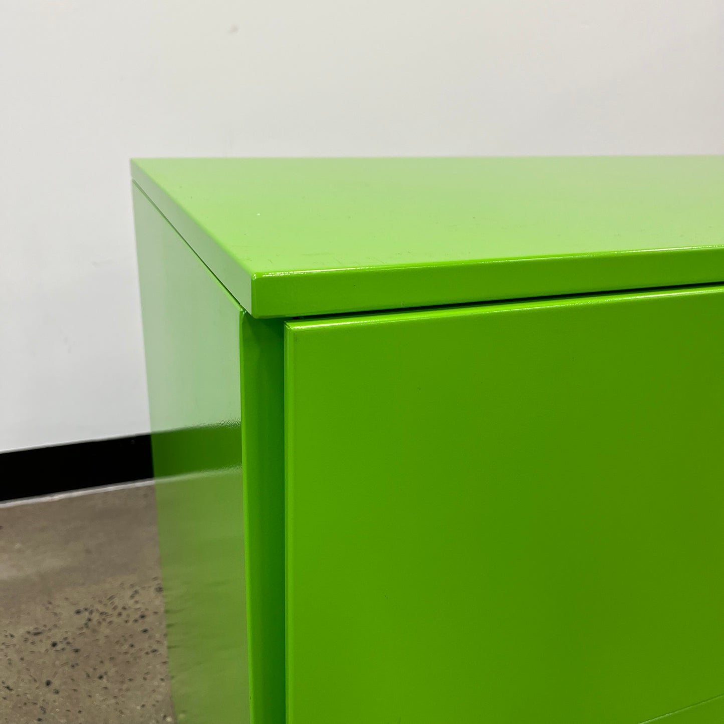 Planex Virtu 2 Drawer Cabinet in Green Metal