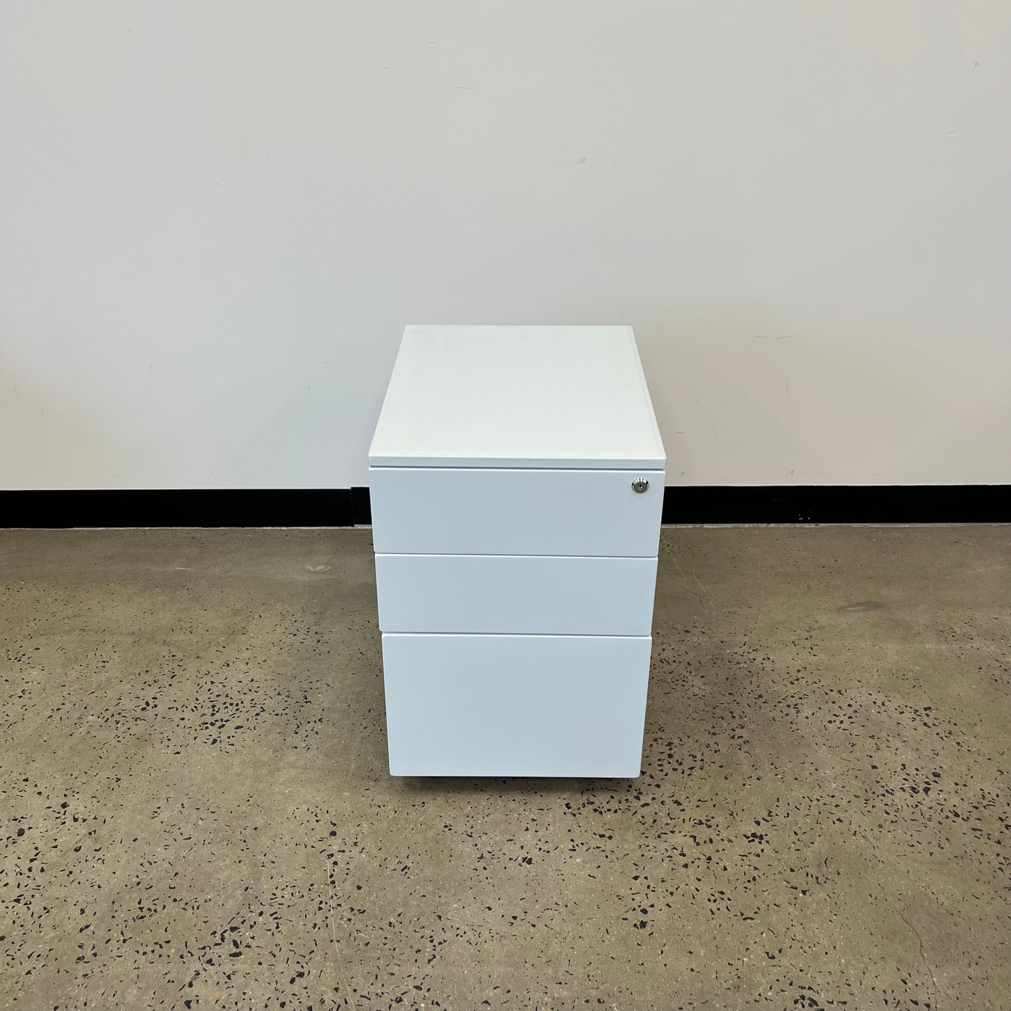 Pedestal 3 Drawers on Wheels Light Blue Grey