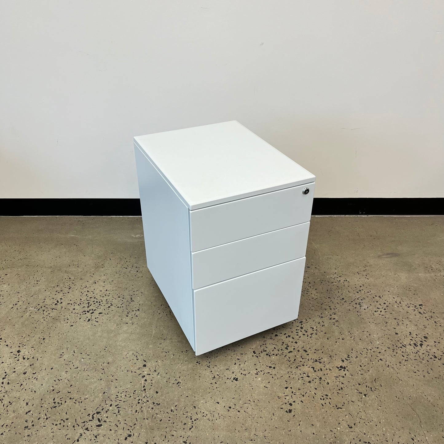 Pedestal 3 Drawers on Wheels Light Blue Grey