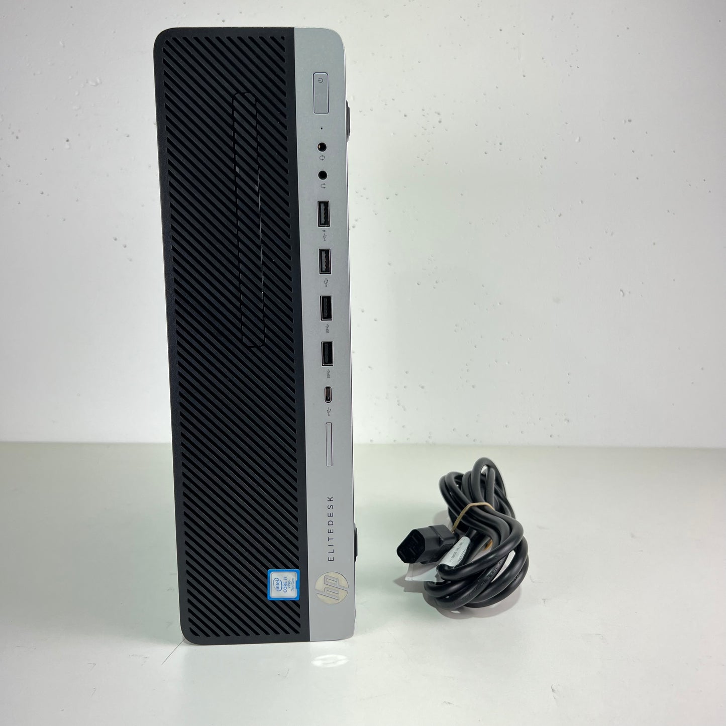 HP Desktop Computer Elite Desk 800 G3 SFF