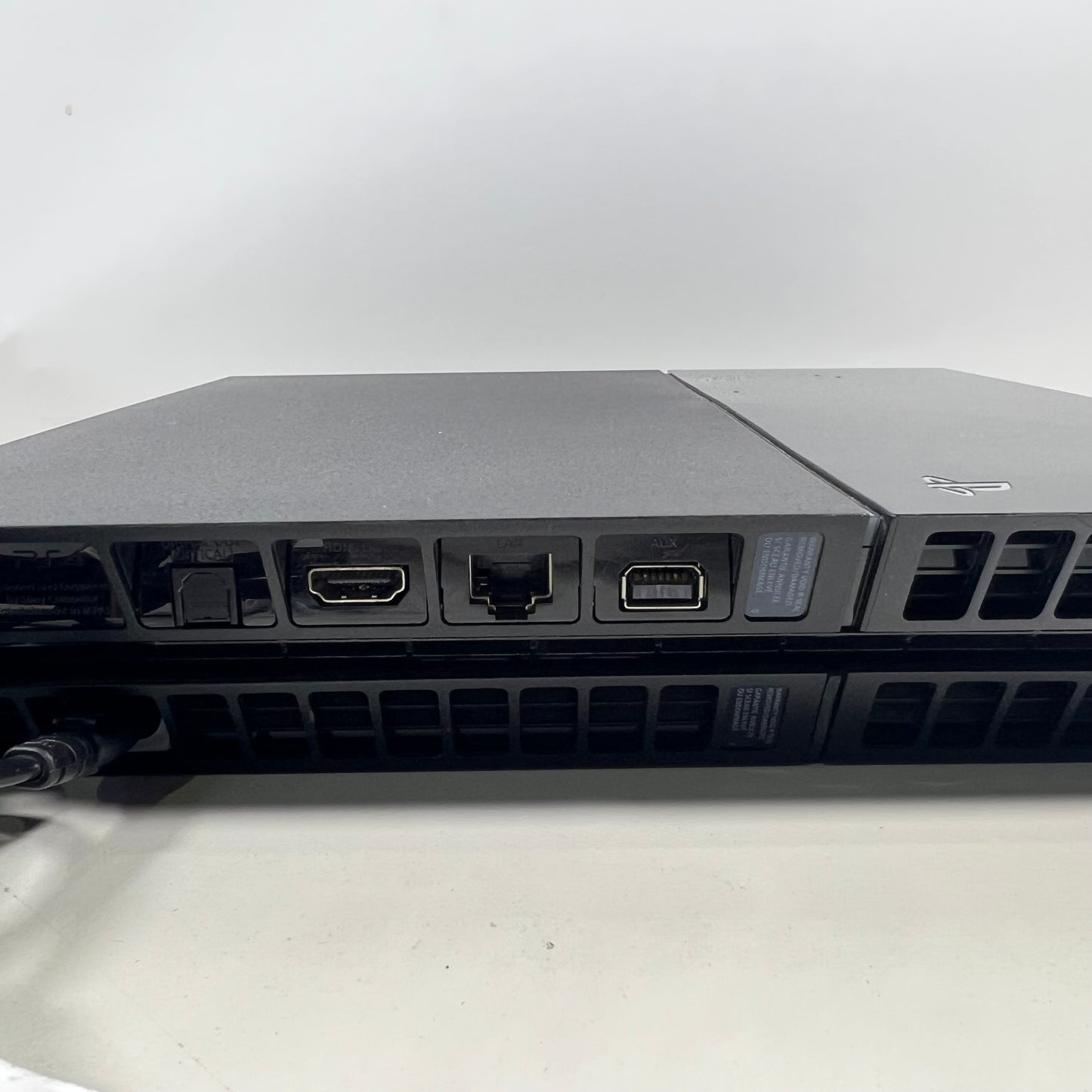 Sony PlayStation 4 500GB Console With a DualShock 4 Controller