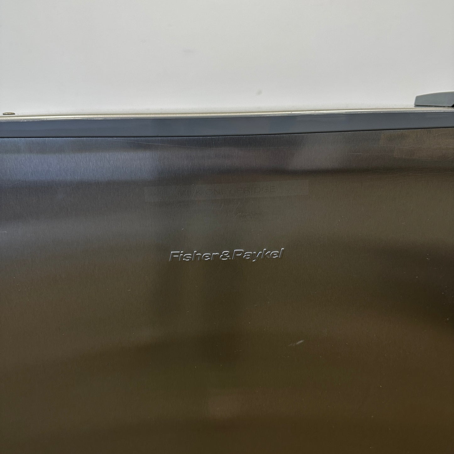 Fisher & Paykel P120RW 115L Bar Fridge Stainless Steel