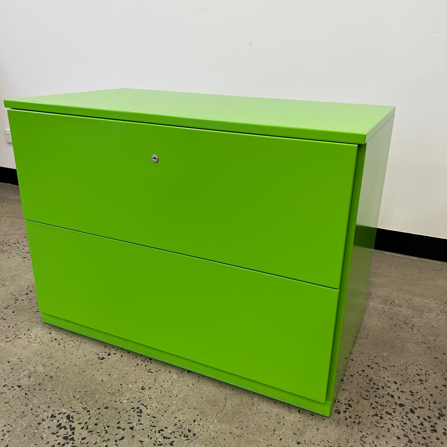 Planex Virtu 2 Drawer Cabinet in Green Metal