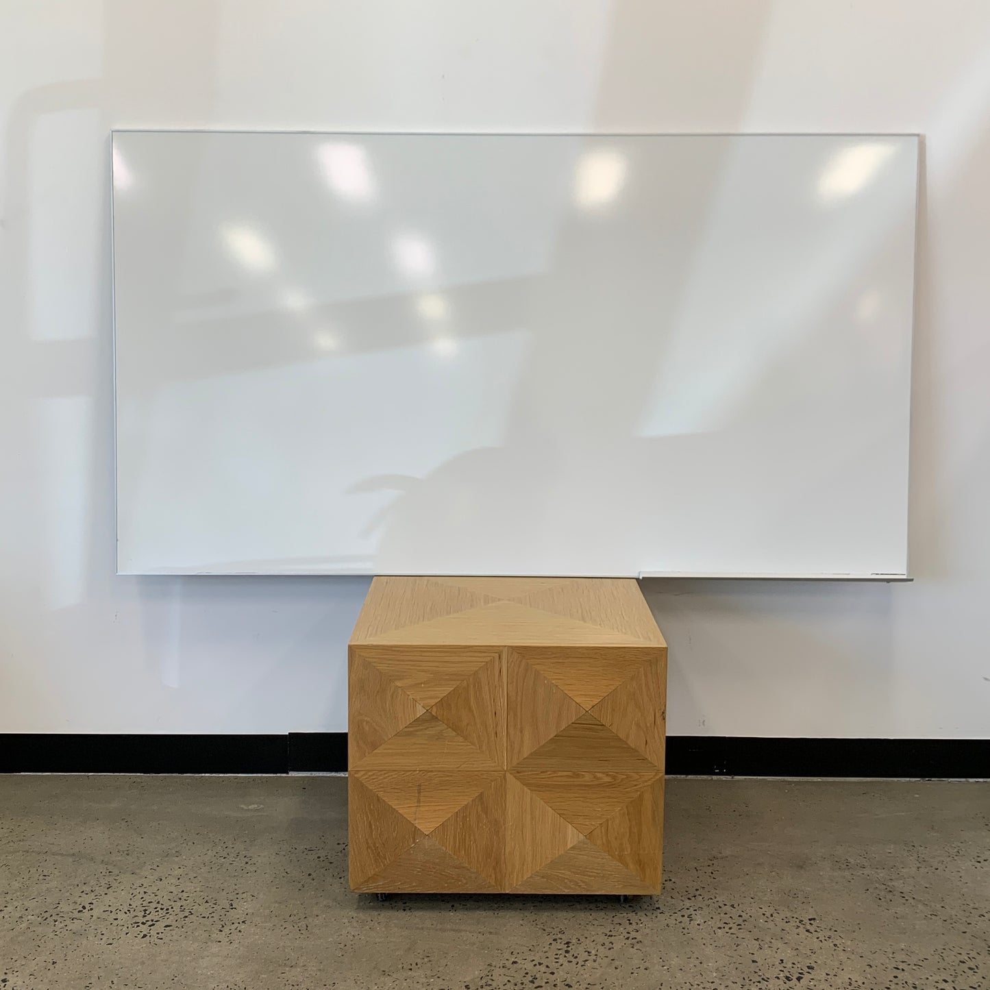 Slimline Magnetic Whiteboard with Shelf Large