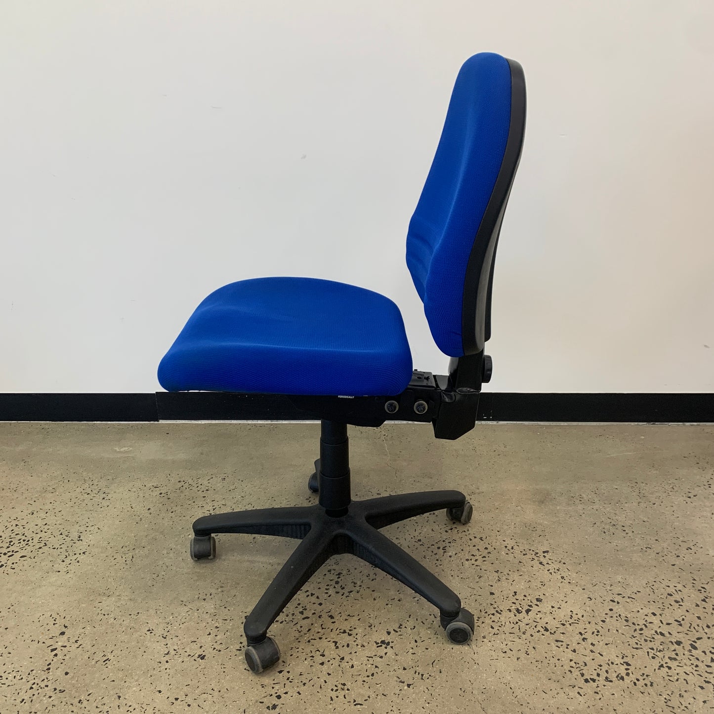 Blue Stateline Office Task Chair