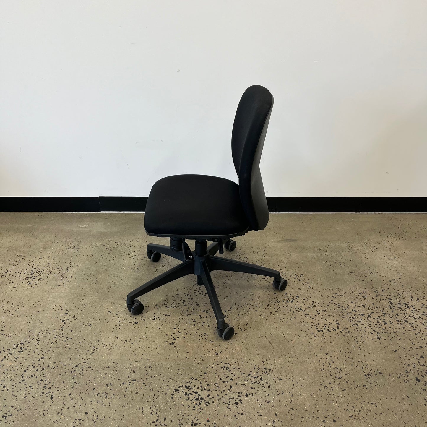 Steelcase APT Task Black Office Chair