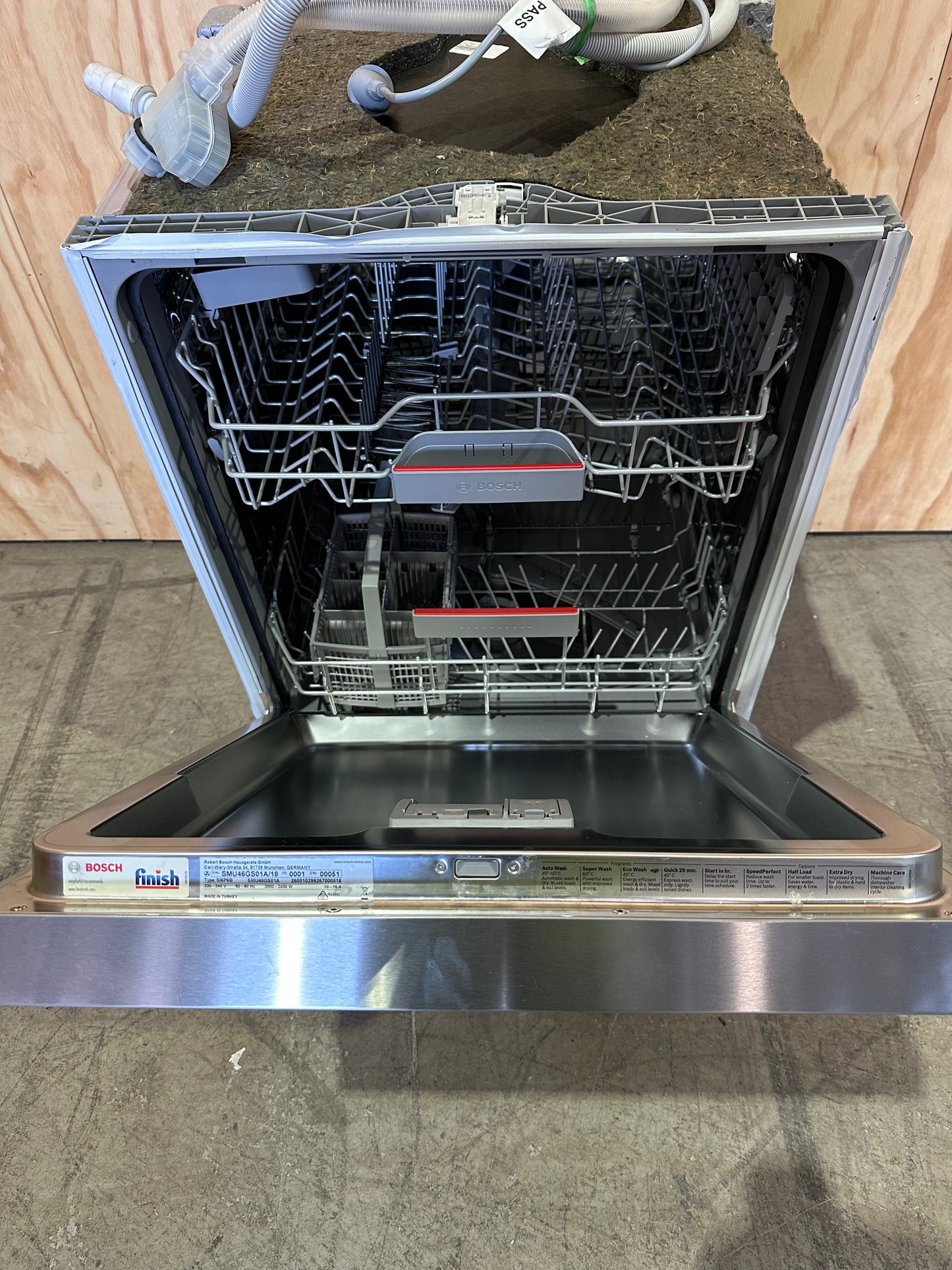 Bosch Serie 4 46db SMU46GS01A Under Bench Dishwasher
