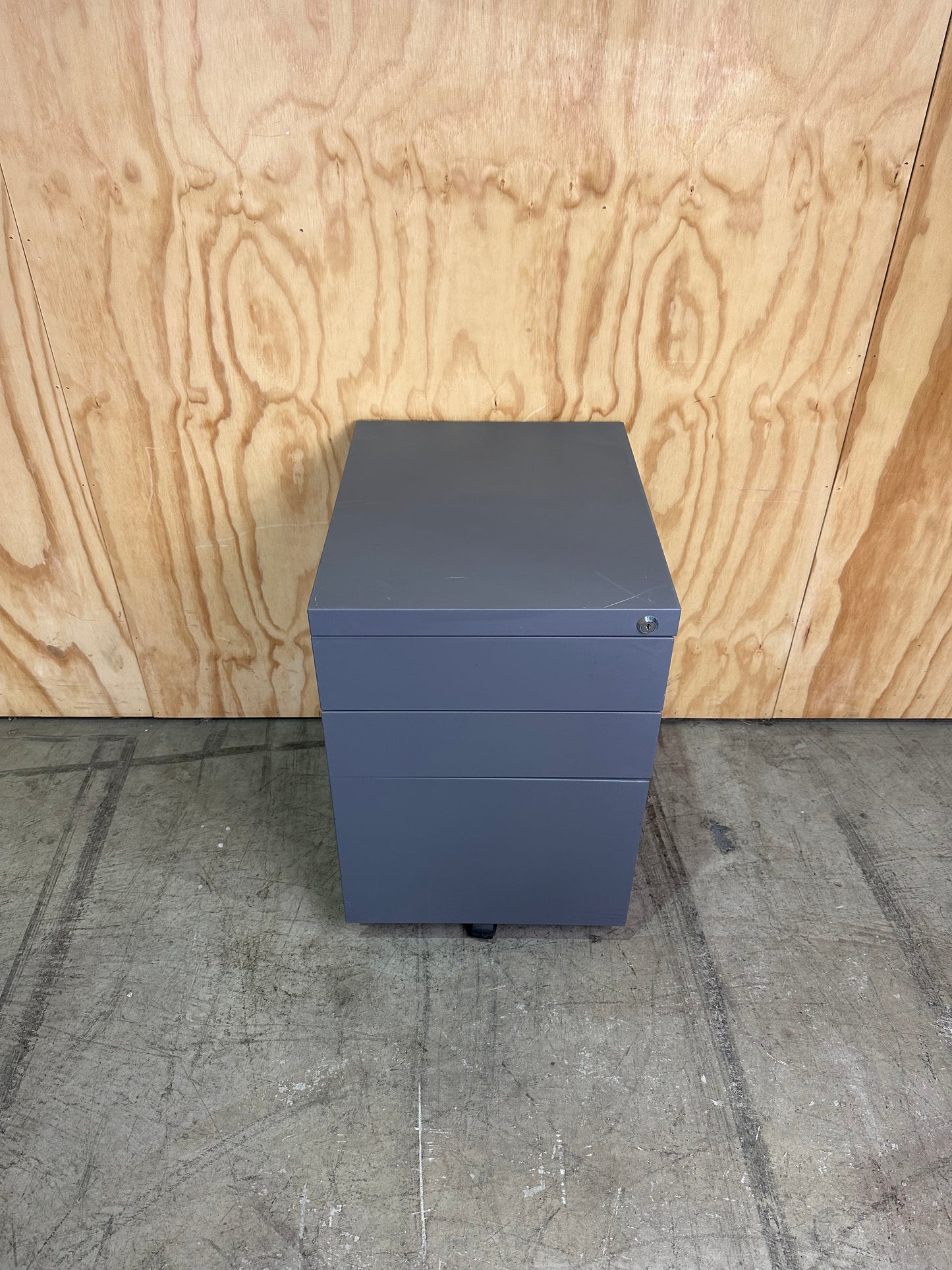 CLEARANCE Matte Grey Pedestal