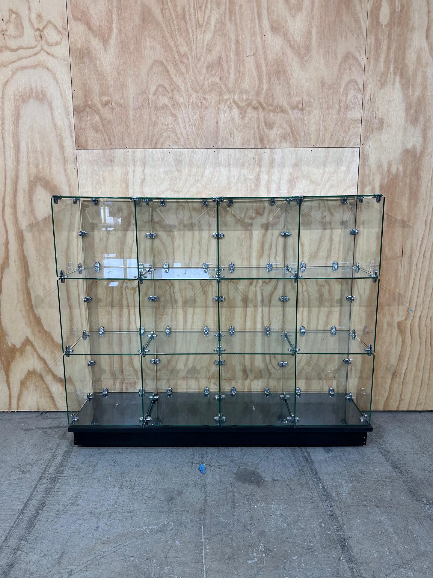 4 Bay Glass display cabinet