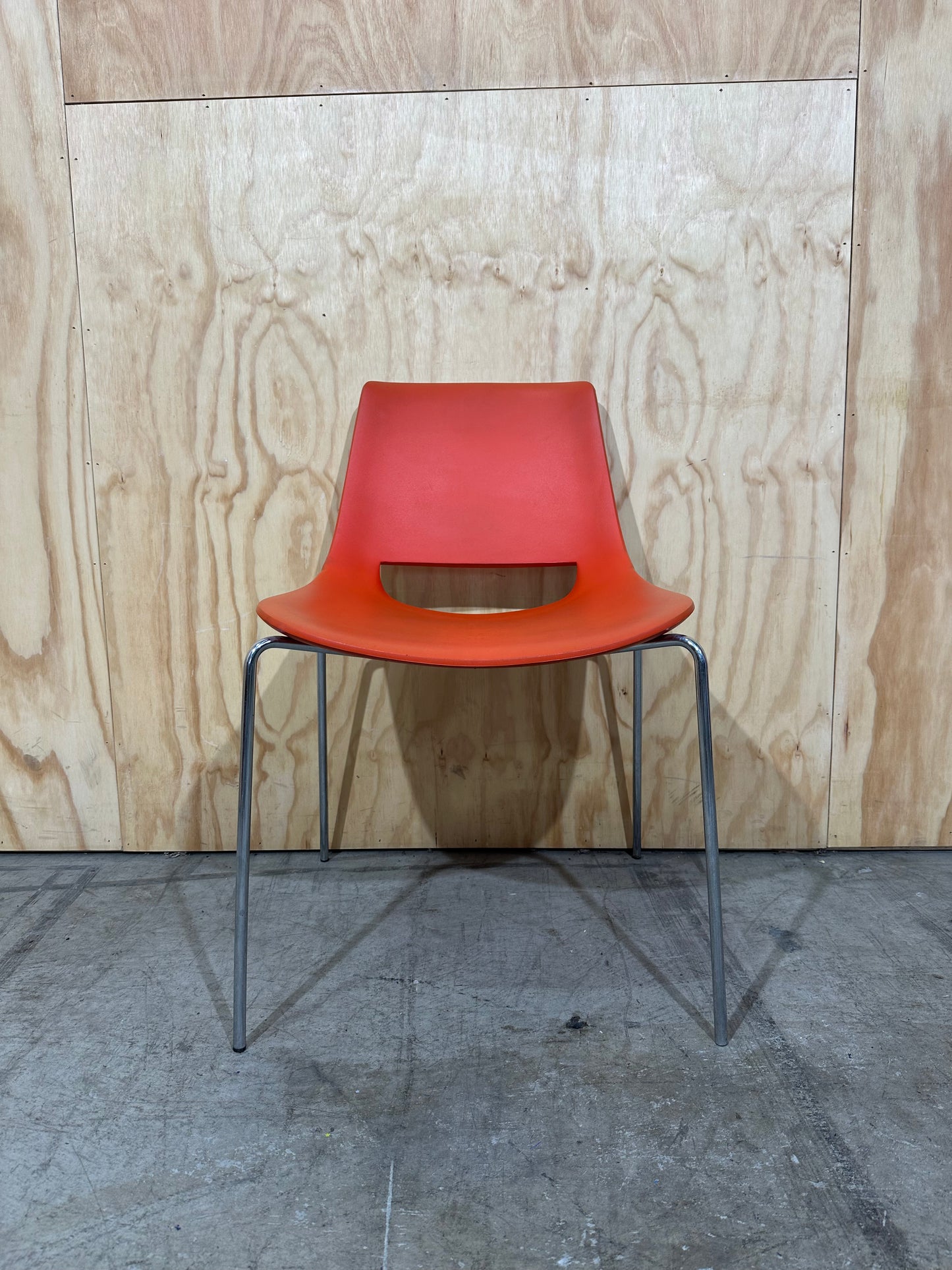 Arper palm stacker chair