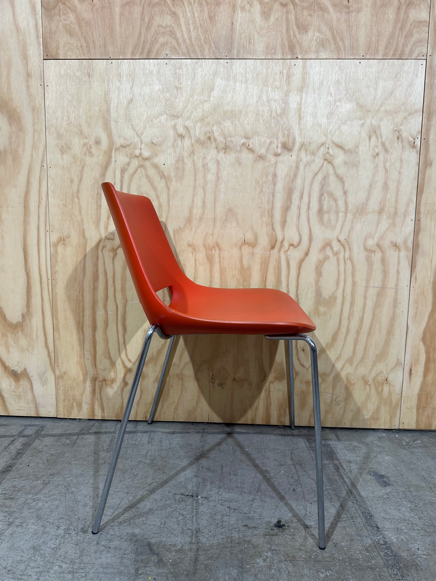 Arper palm stacker chair