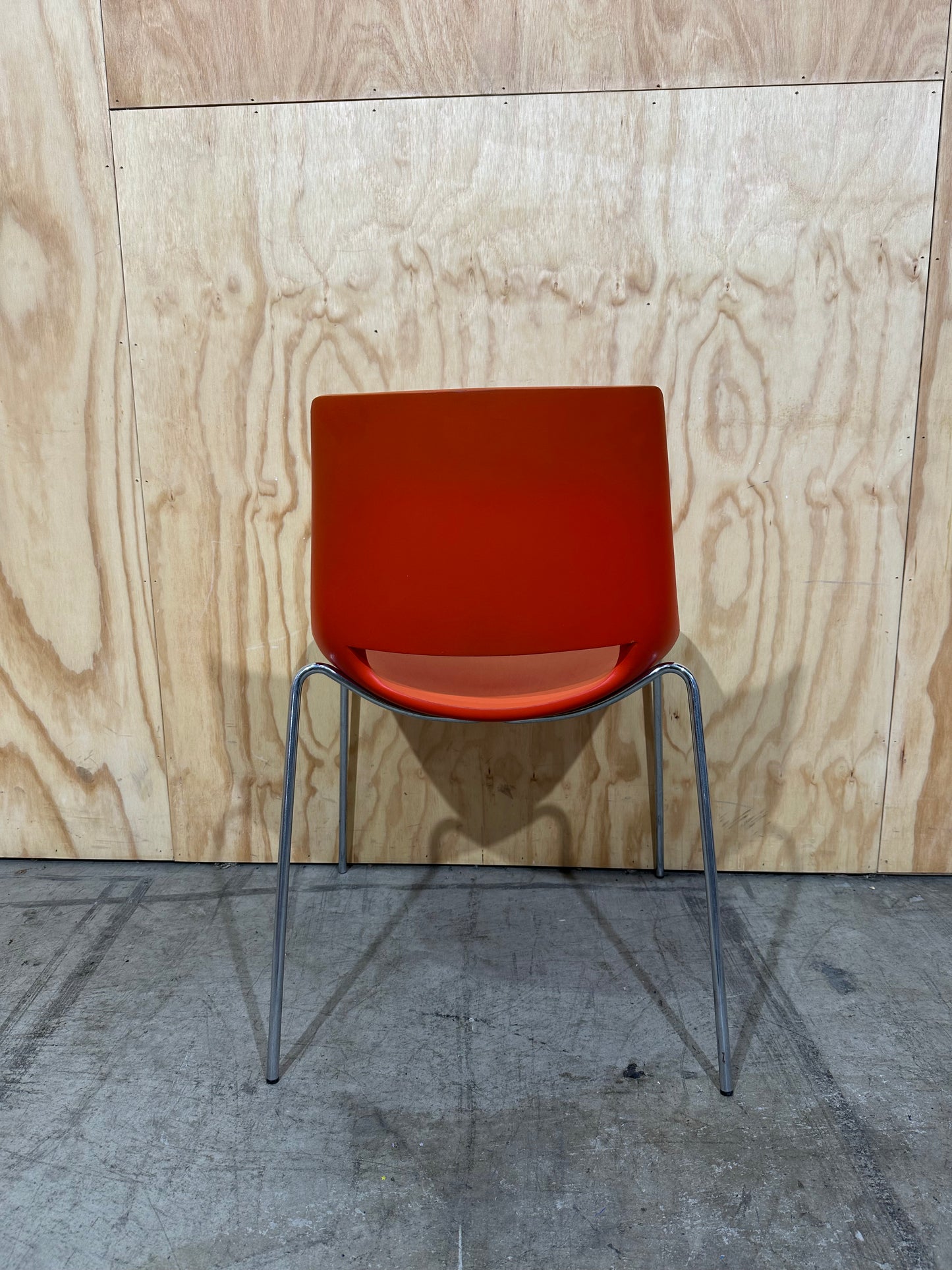 Arper palm stacker chair