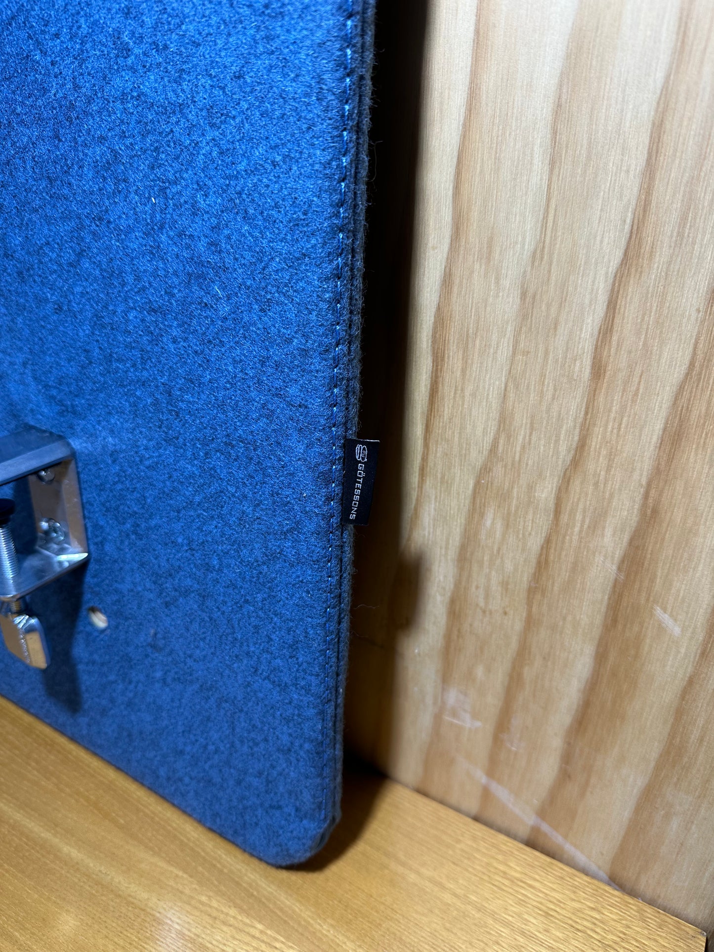 Blue partition