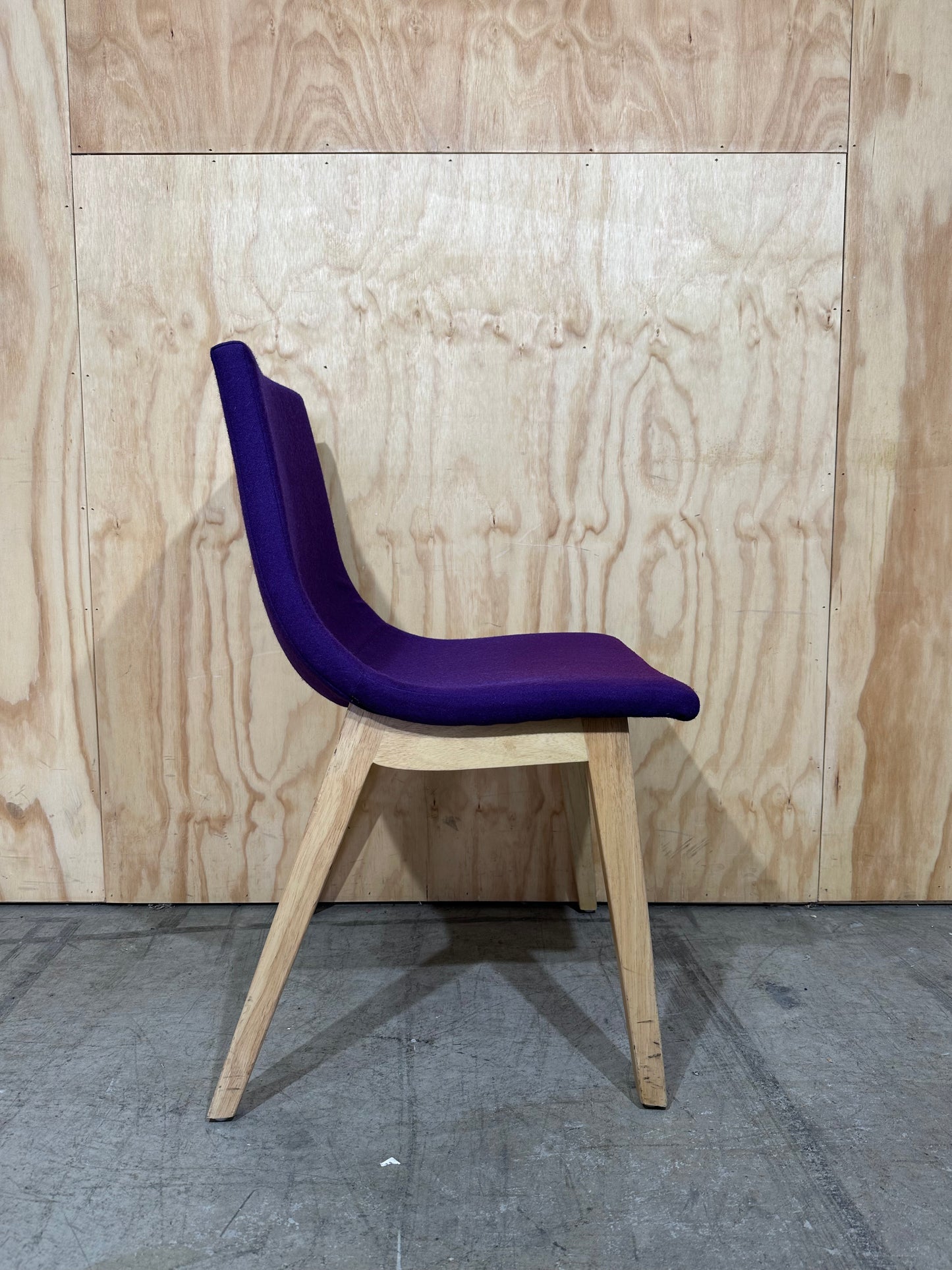 ECF HFA Jigsaw timber chair purple