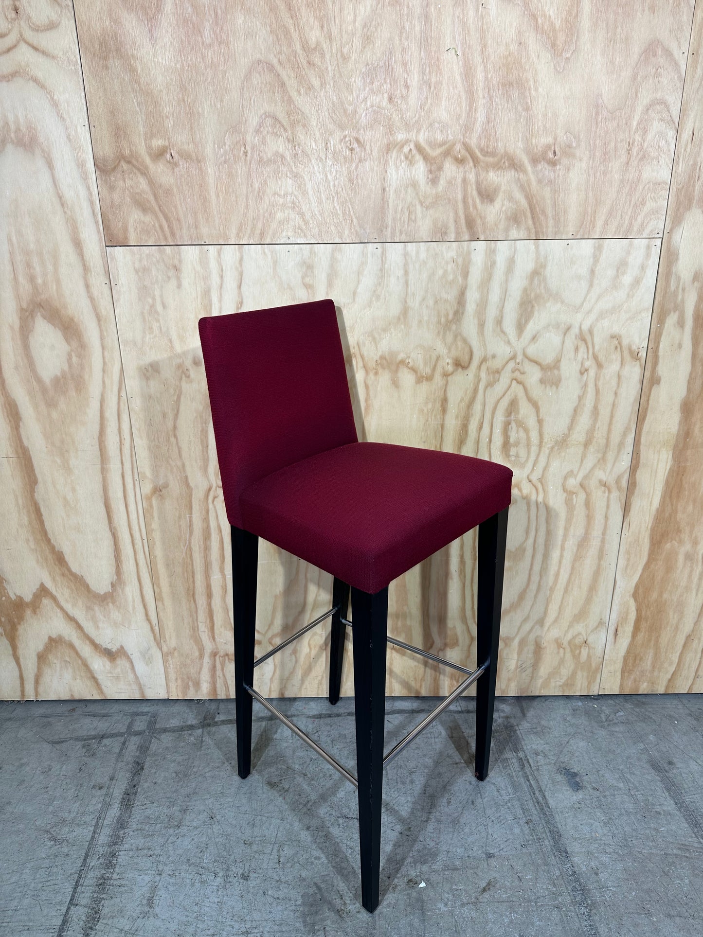 Anna High Bar Stool BQ1385 by Andreu World