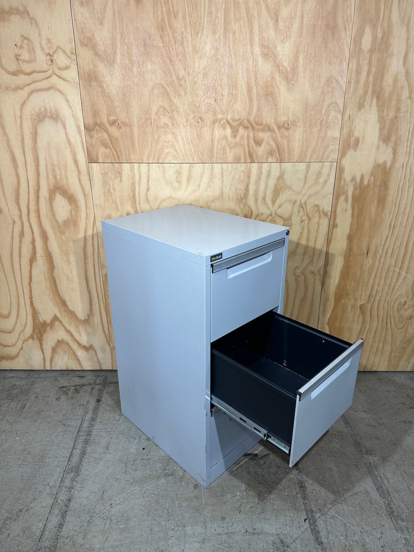 Elitebuilt 3 Drawer filing cabinet light grey