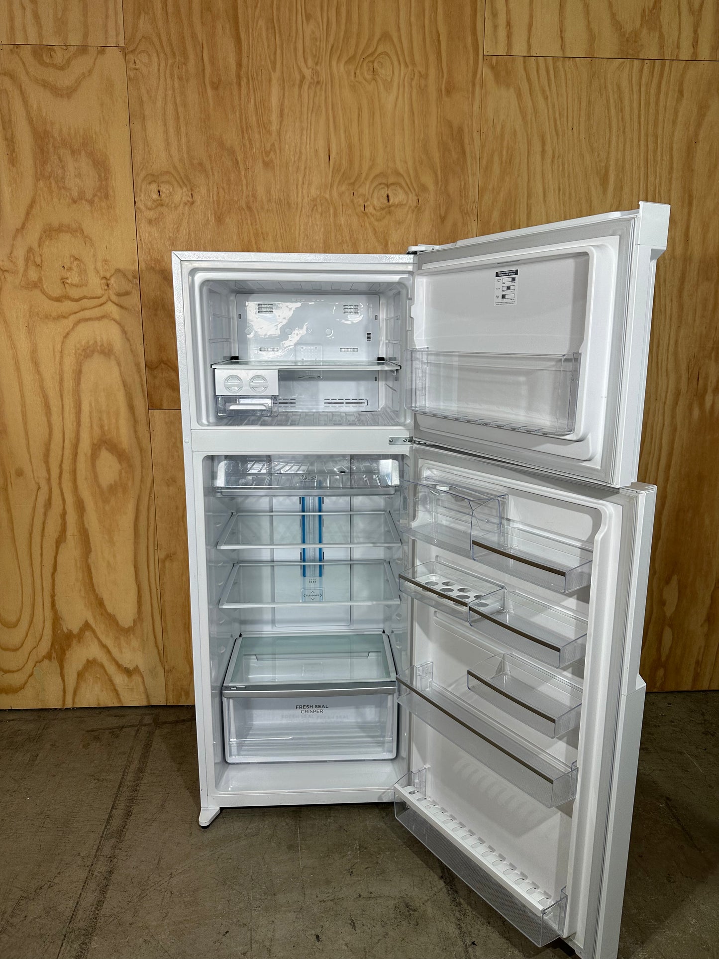 Westinghouse 460L White top mount fridge WTB4600WB