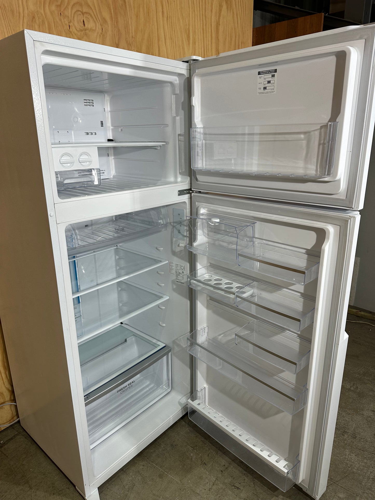 Westinghouse 460L White top mount fridge WTB4600WB