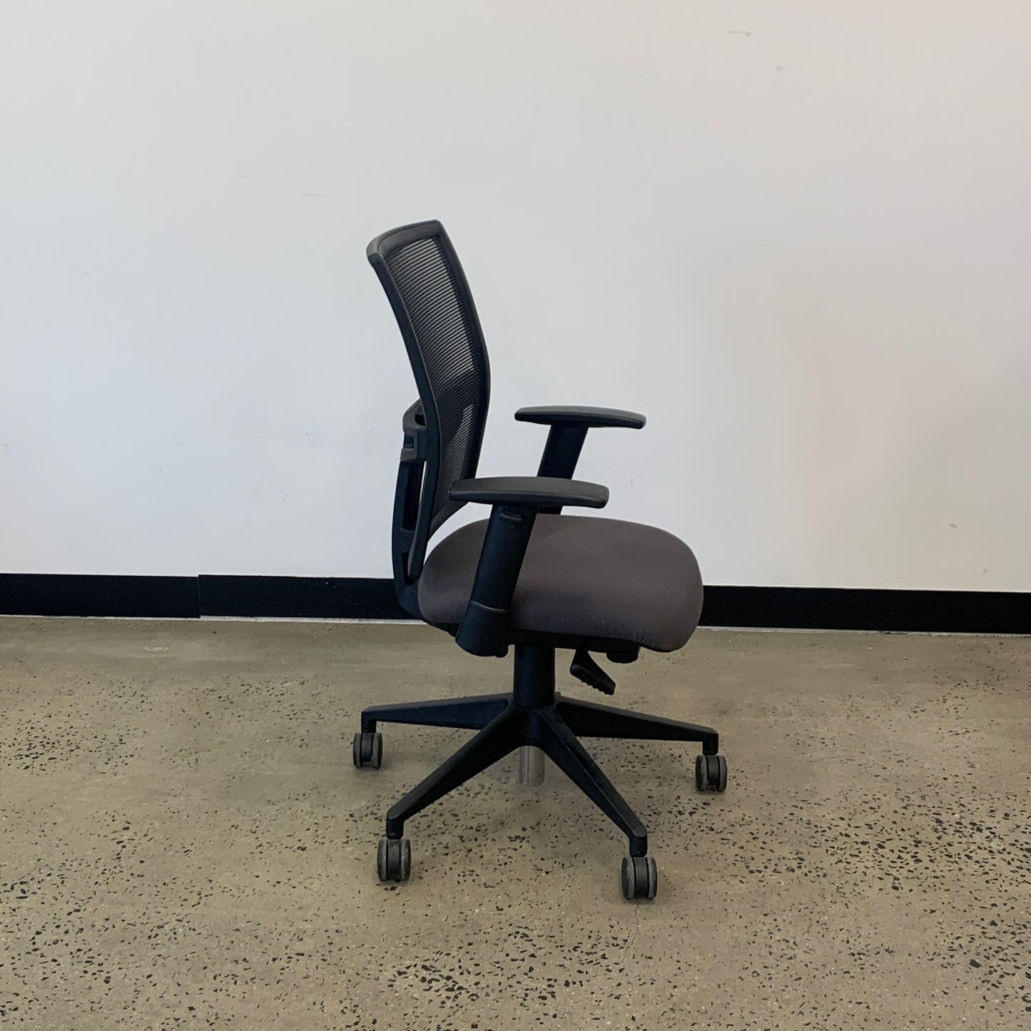 Diami Mesh Office Chair Grey