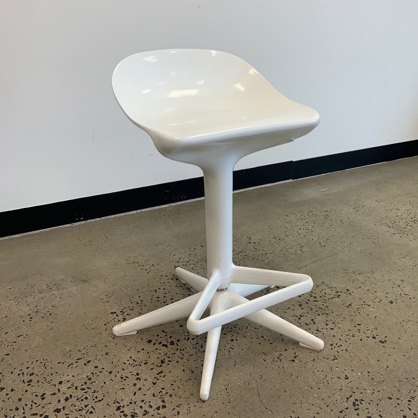 Replica Antonio Citterio Kartell Spoon White Bar Stool