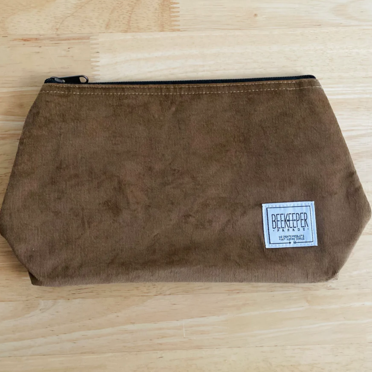 Beekeeper Parade Makeup Bag Small