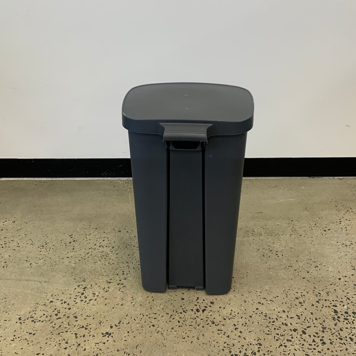 Oates Pedestal Waste Bin Charcoal Grey