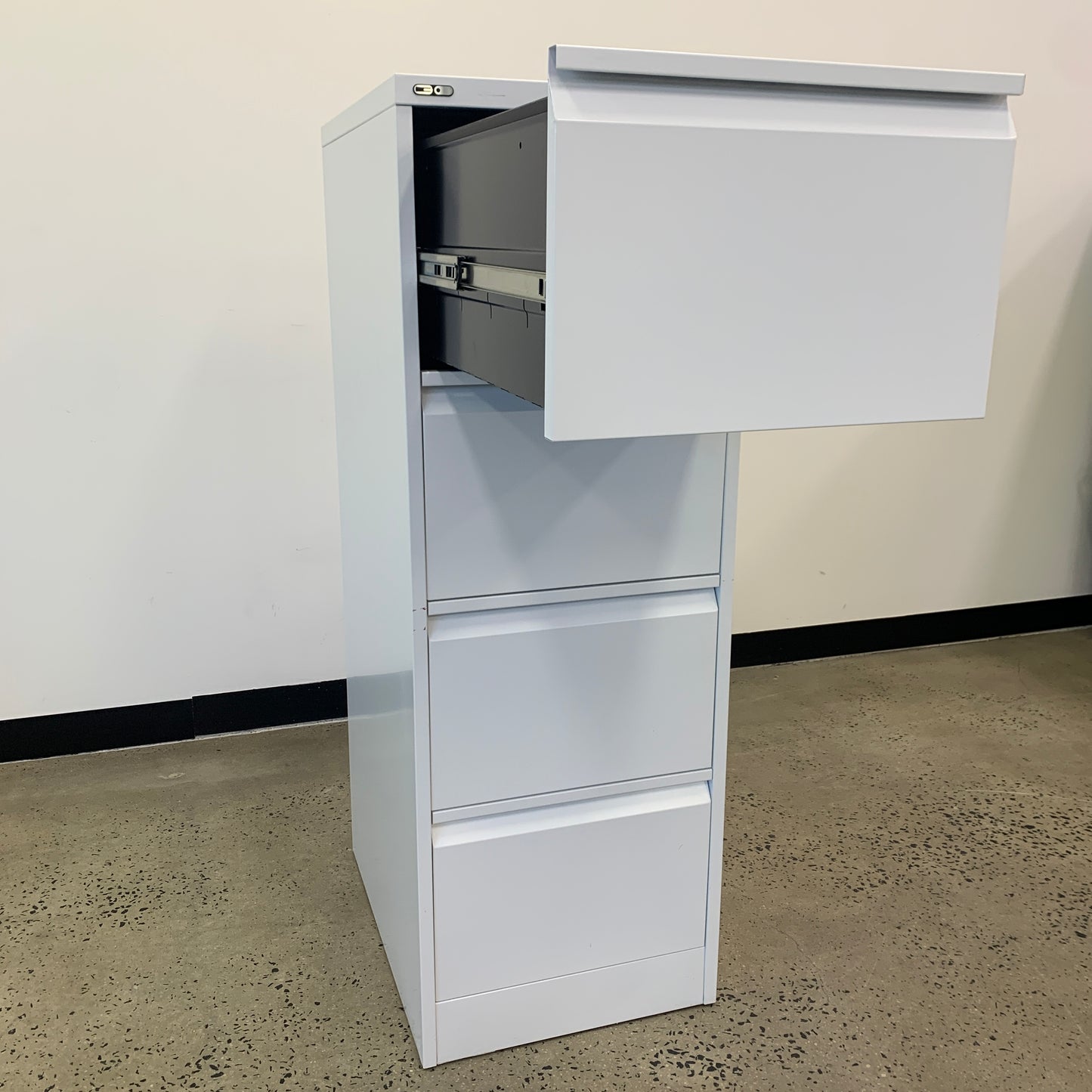 Go Steel 4 Drawer Filing Cabinet White