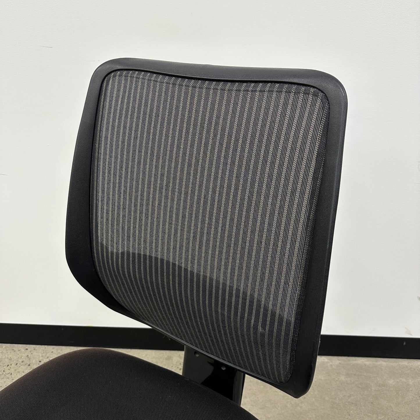 Mesh Office Executive Task Chair Stripe