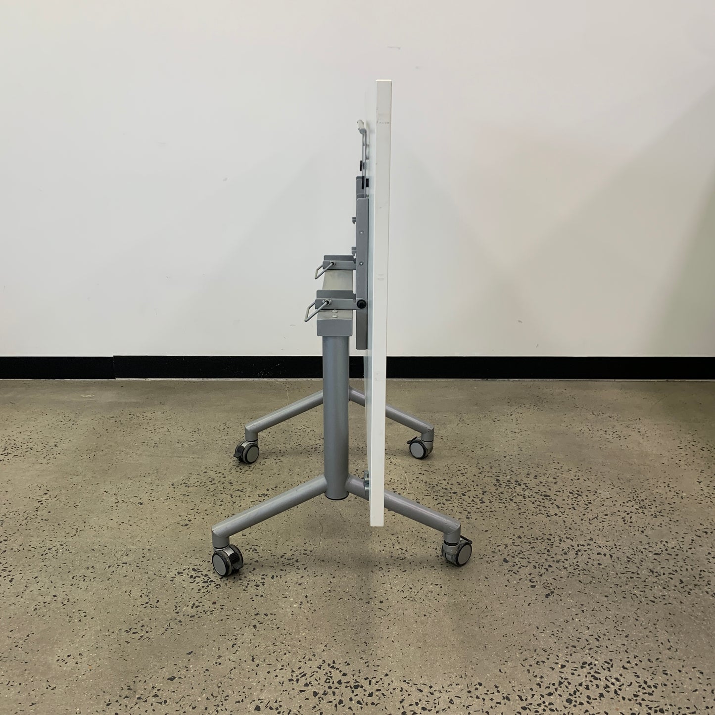 Table Desk Flip White on Wheels