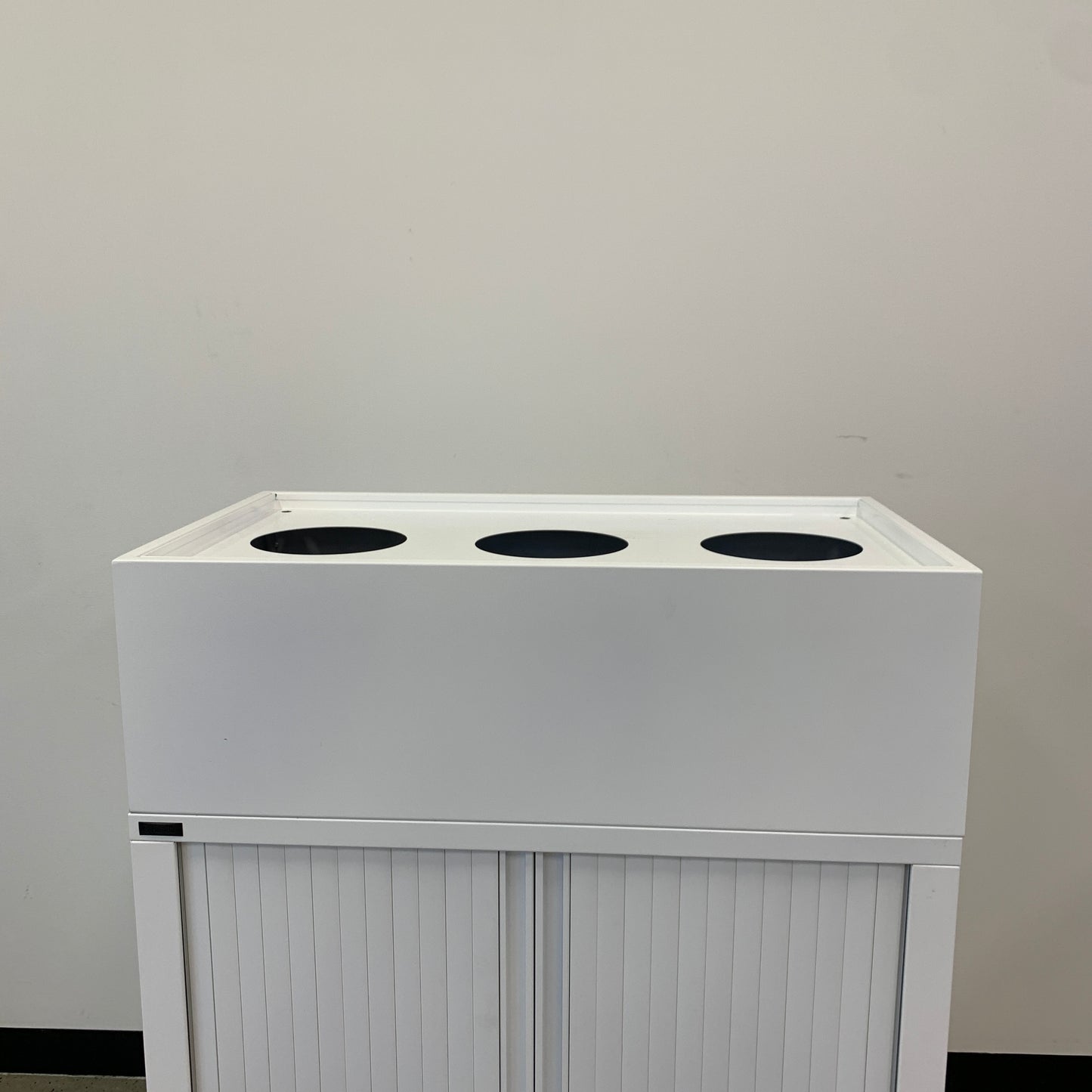 Schiavello White Planter Box Metal