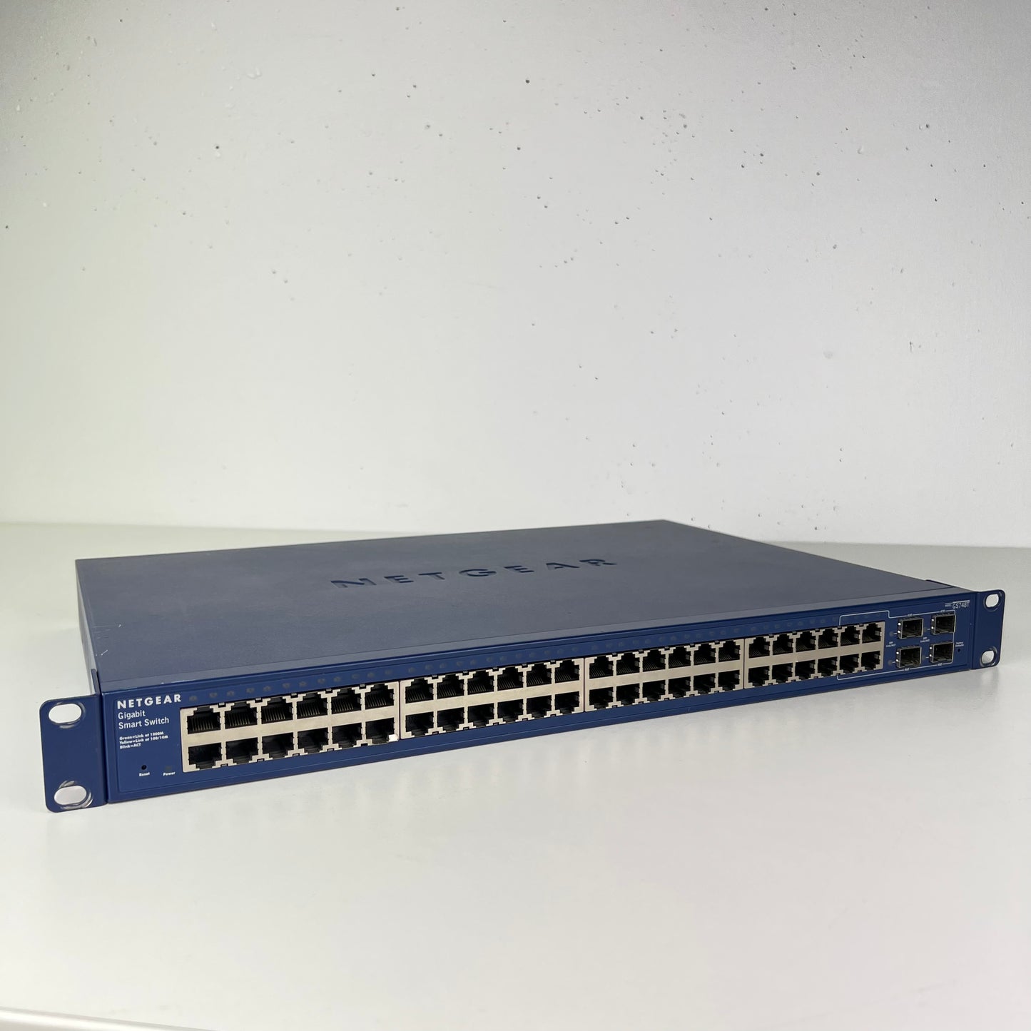 Netgear Prosafe 48 port +4 Gigabit switch GS748T V3