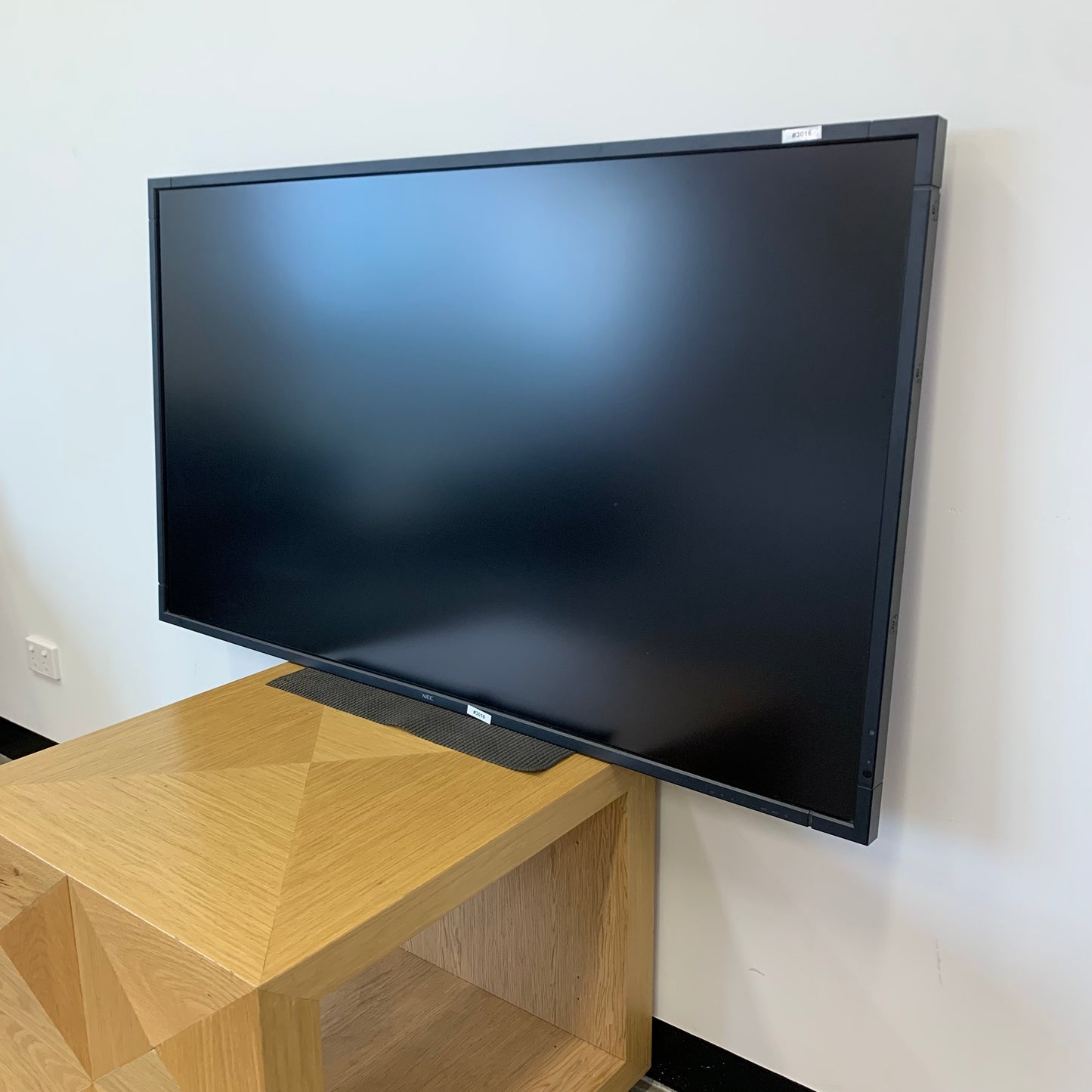 NEC Monitor P553 50"