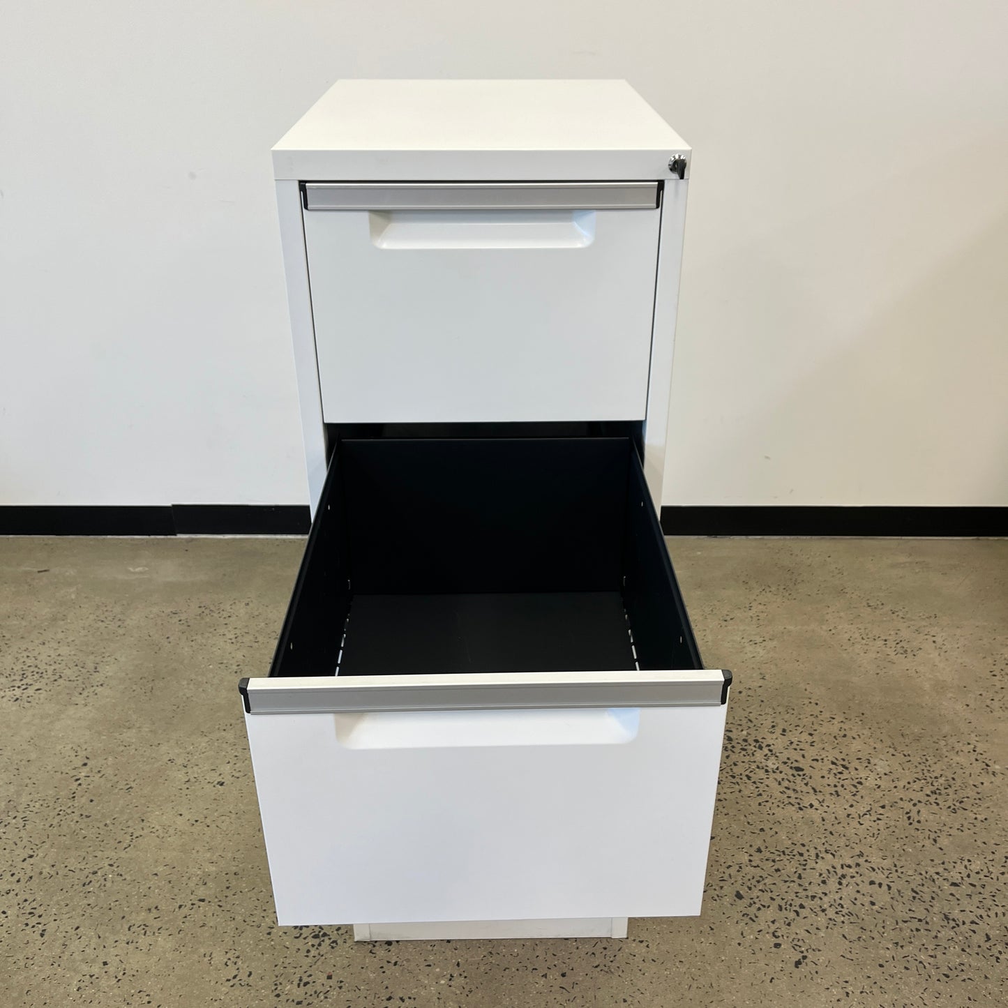EliteBuilt 4 Drawer Filing Cabinet