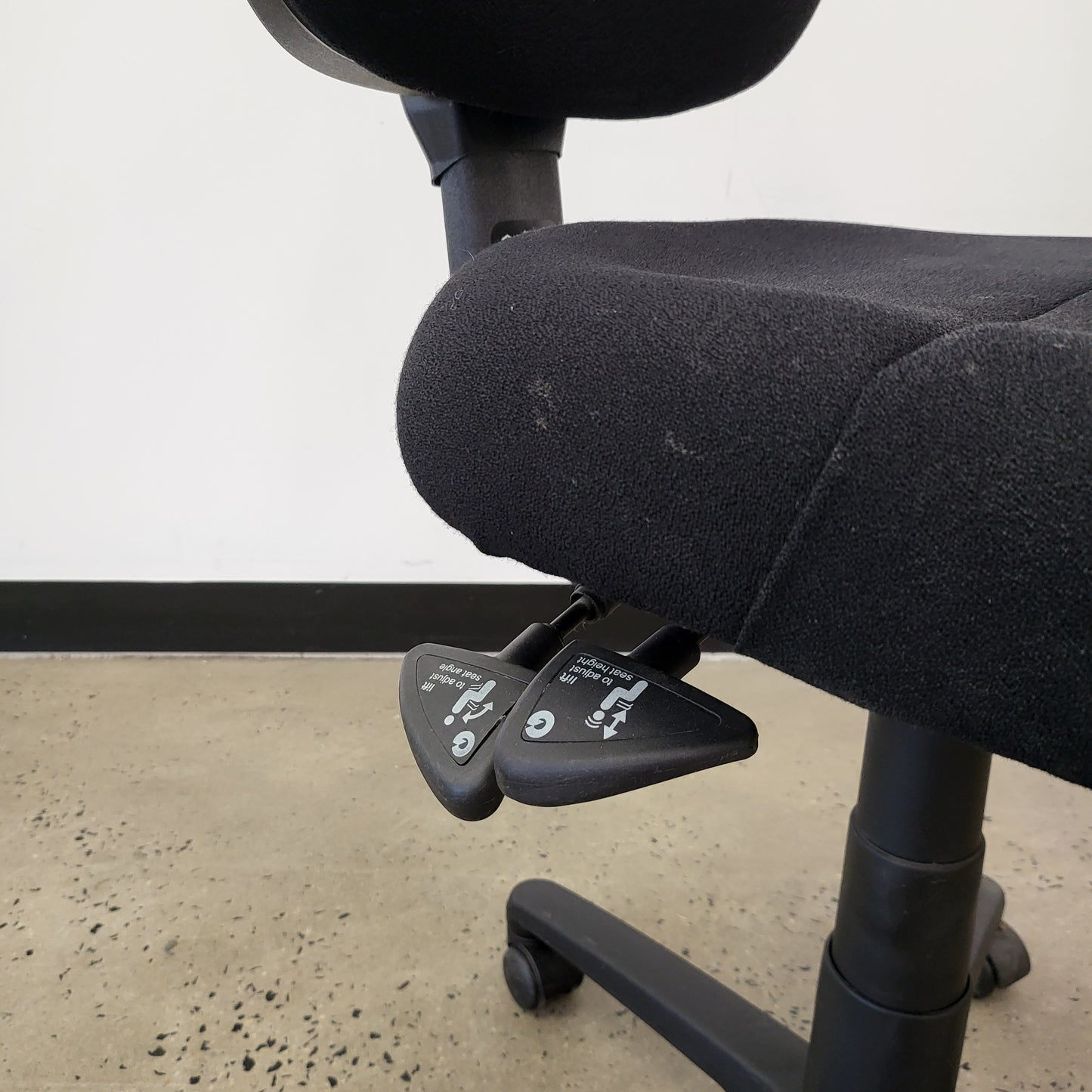 Gregory Task Chair in Black with Castor Wheels