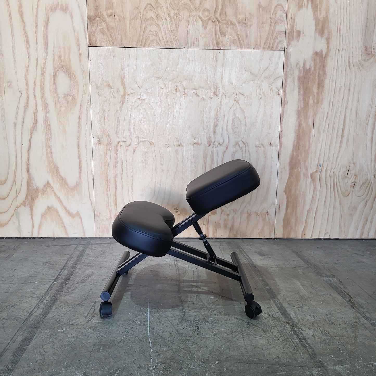 Ergonomic Stool