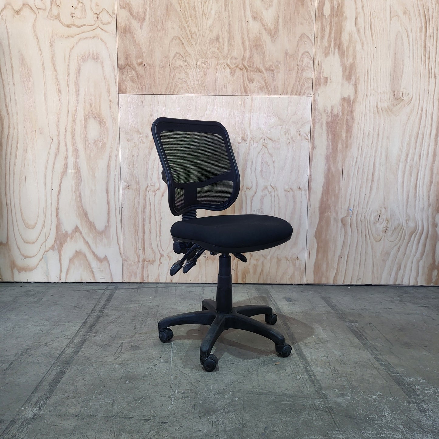 Furnx Black Task Chair Mesh back