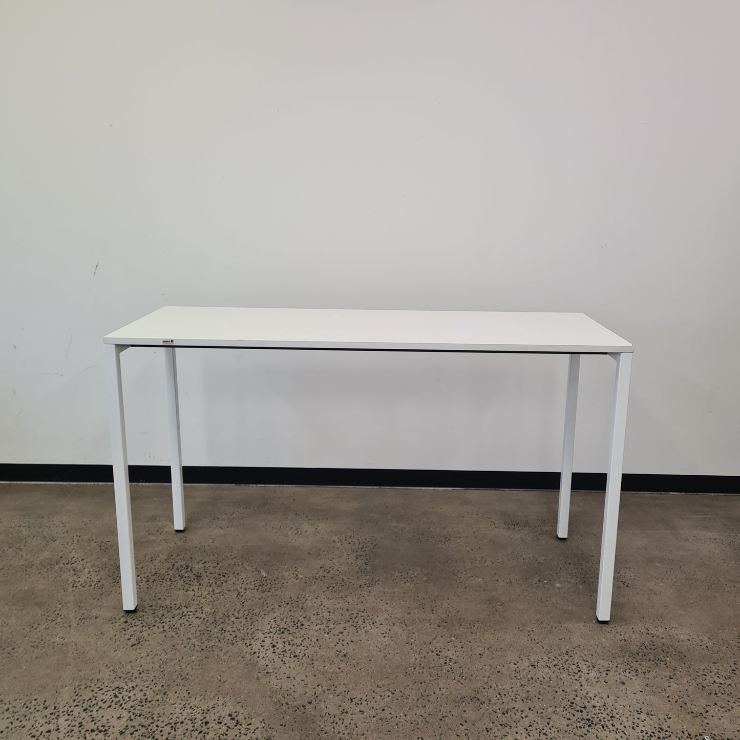 JasonL High Meeting Table Bar in White