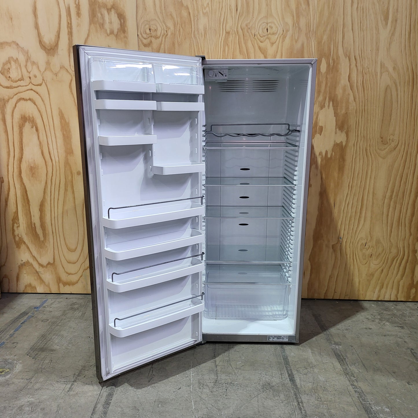 Fisher & Paykel 451L Upright Fridge E450LXFD