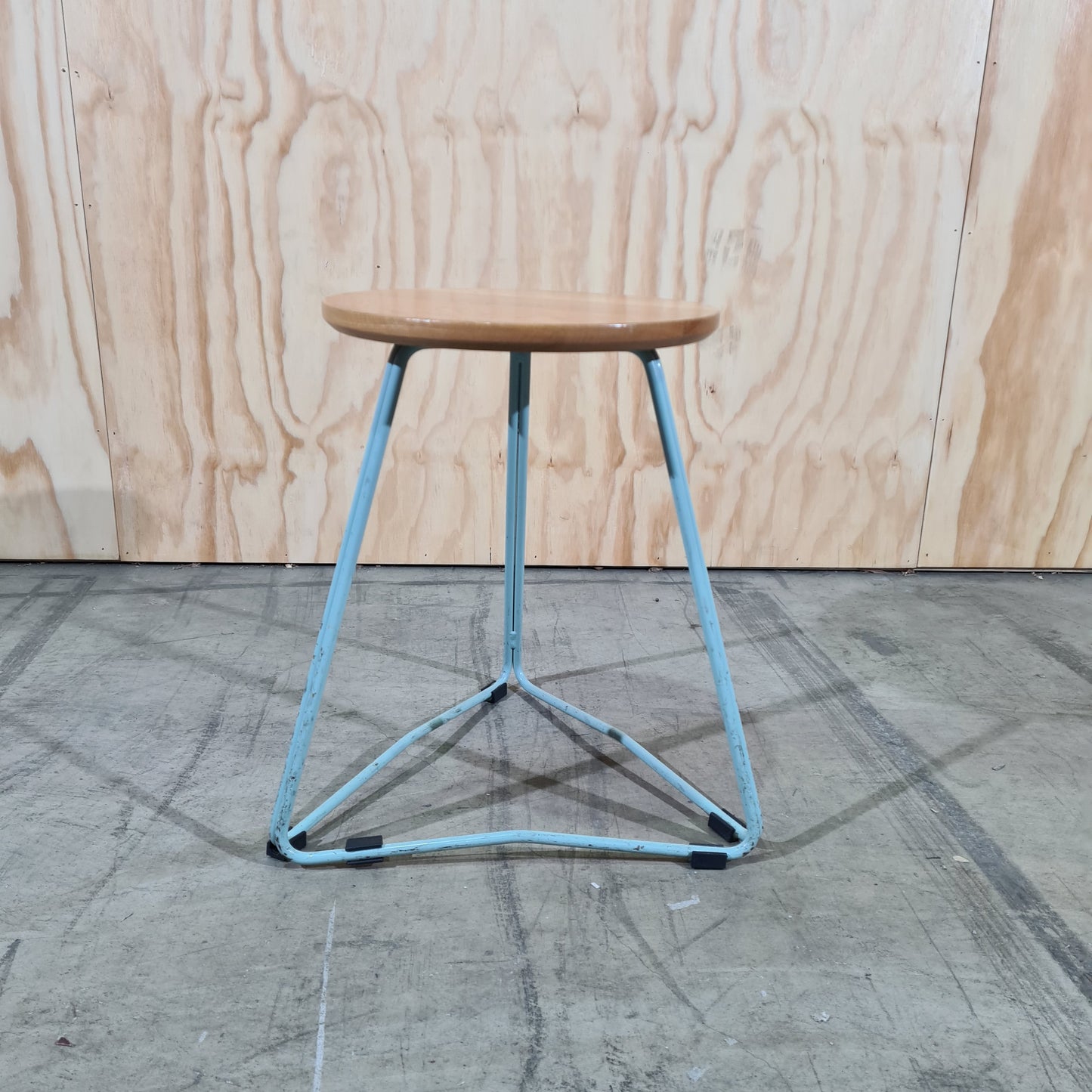 Hunt Furniture TRI450 Stool in Light Blue