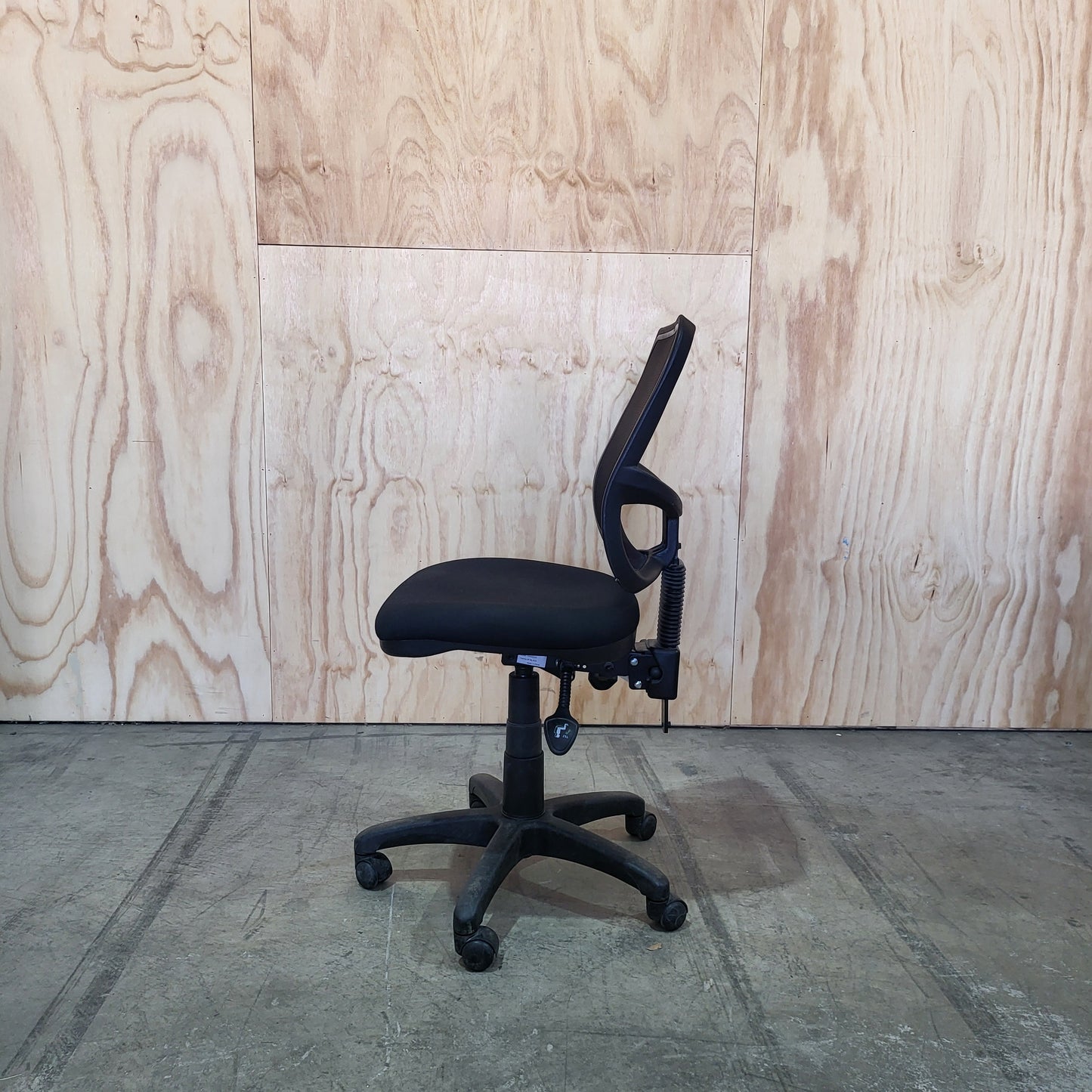 Furnx Black Task Chair Mesh back