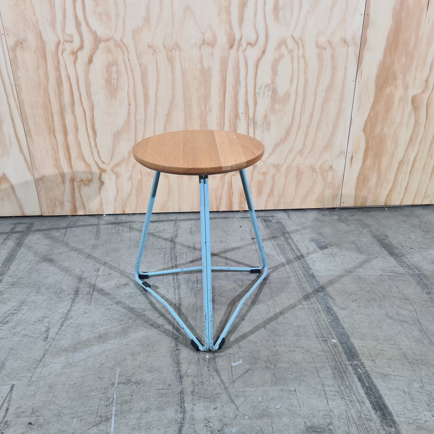 Hunt Furniture TRI450 Stool in Light Blue