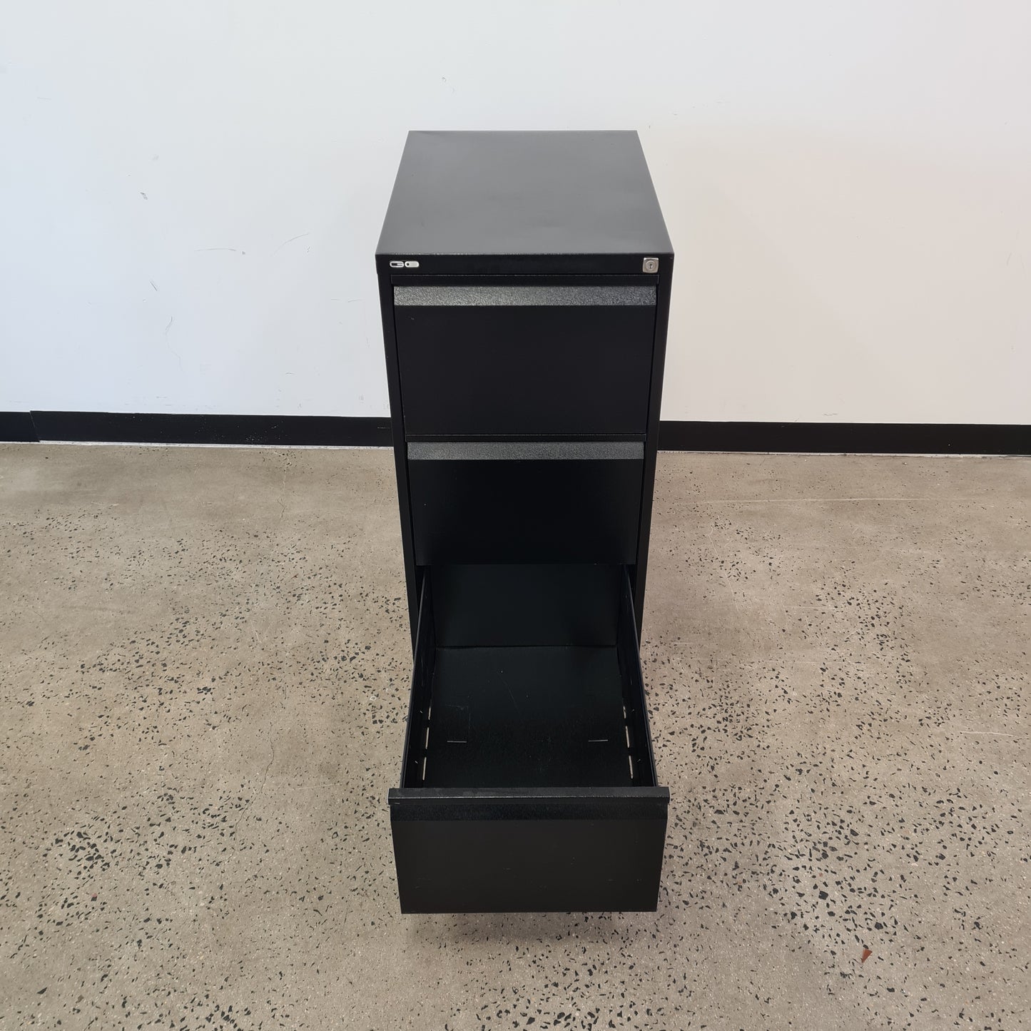 Go Steel 3 Drawer Filing Cabinet in Black With Keys