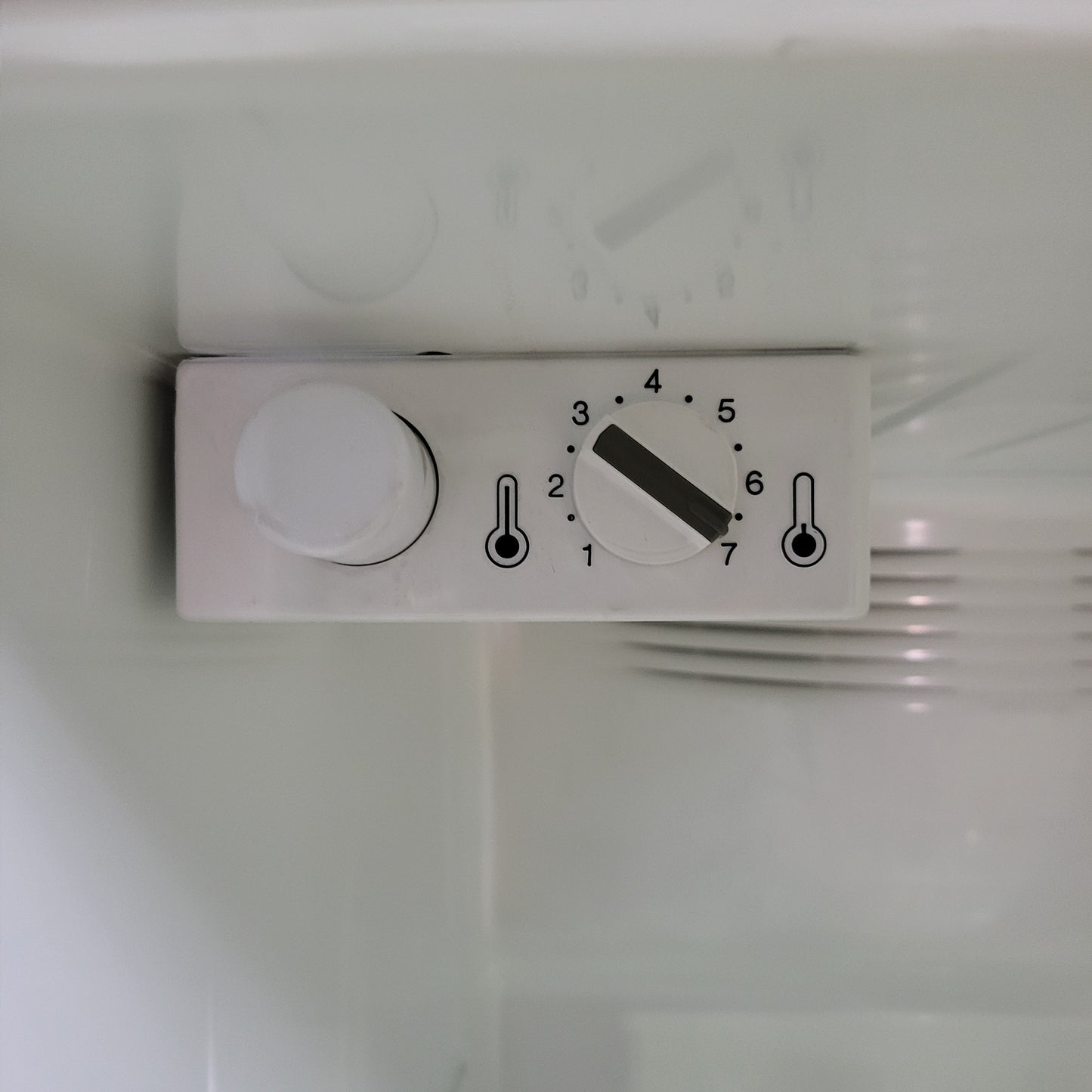 Fisher & Paykel 451L Upright Fridge E450LXFD