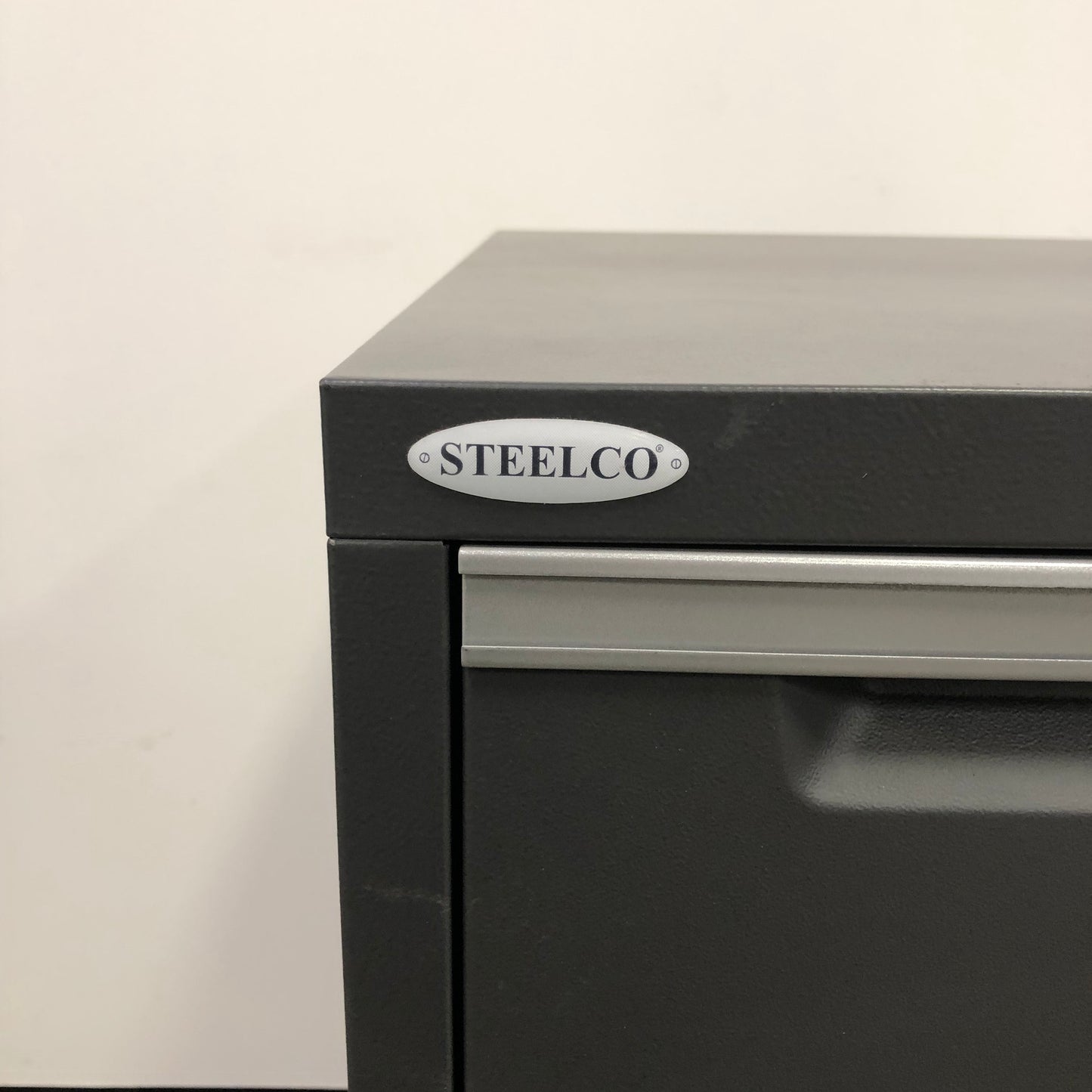 Steelco 3 Drawer Filing Cabinet Grey