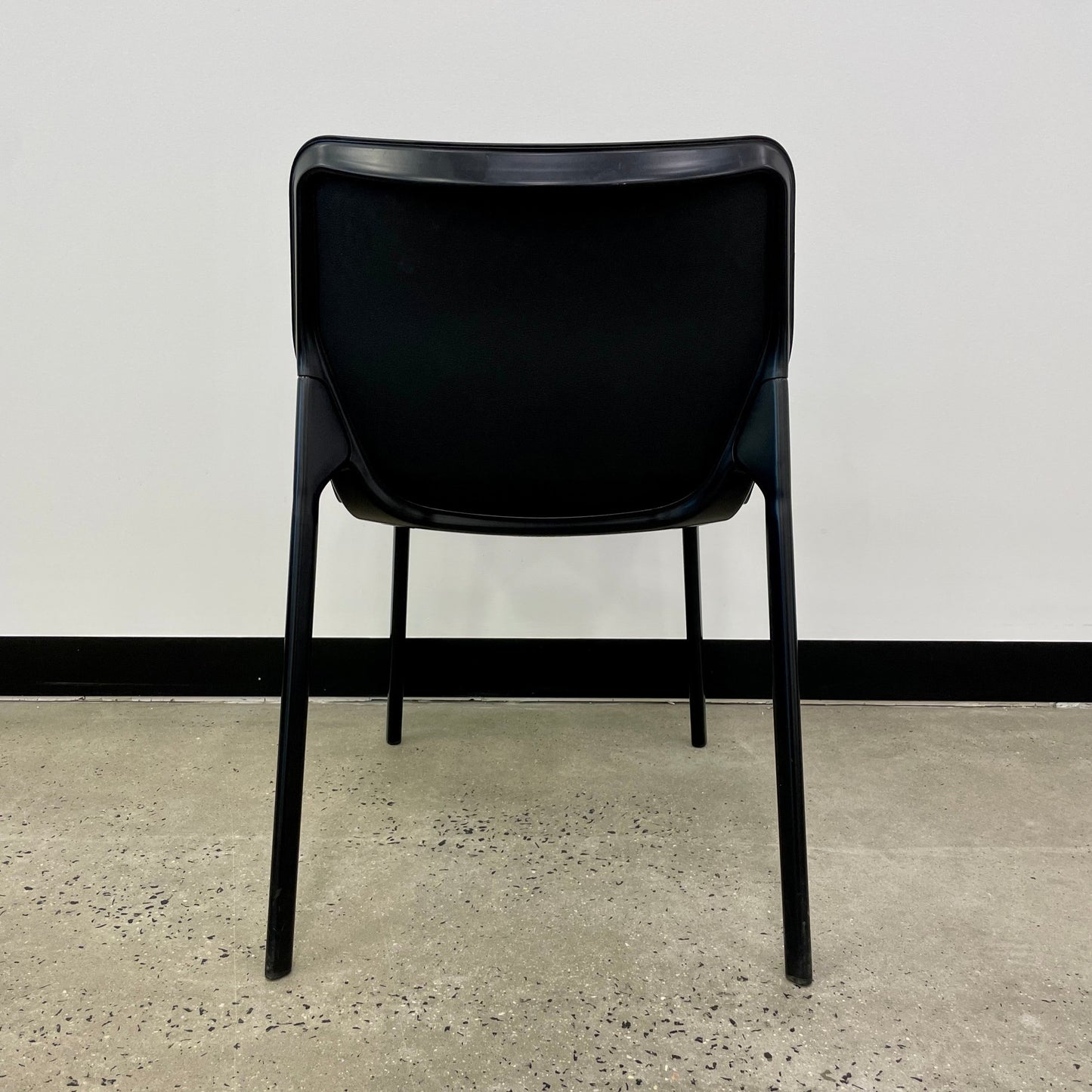 Wilkhahn Chassis Visitor Chair Black