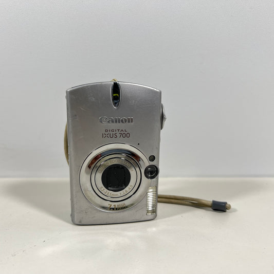 Canon Digital Camera Ixus 700