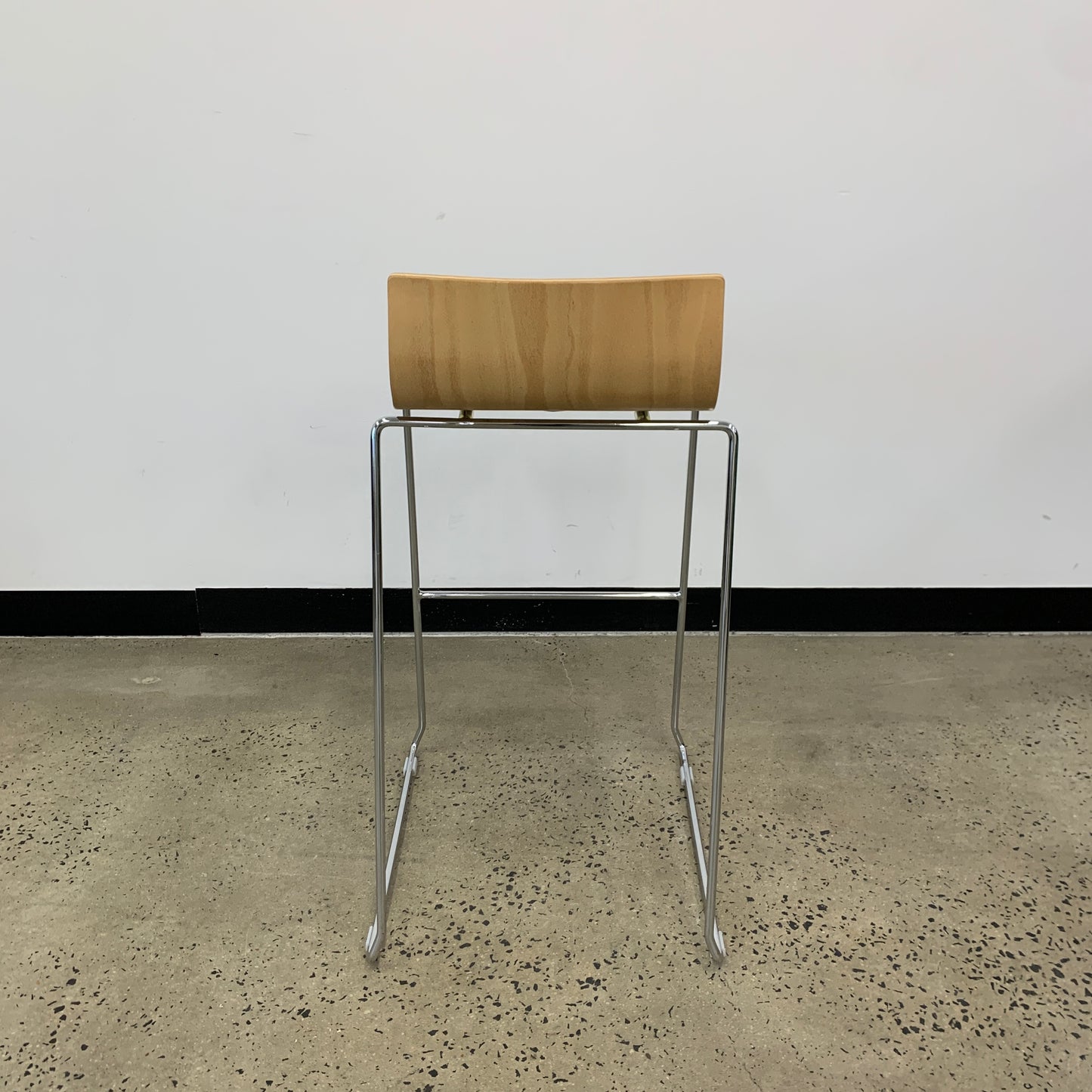 Workspace Quadra Sled Stool Wooden