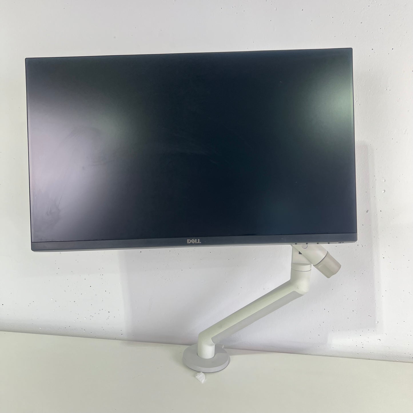 Dell 24inch Full HD Monitor P2419H with FLO Single Monitor Arm