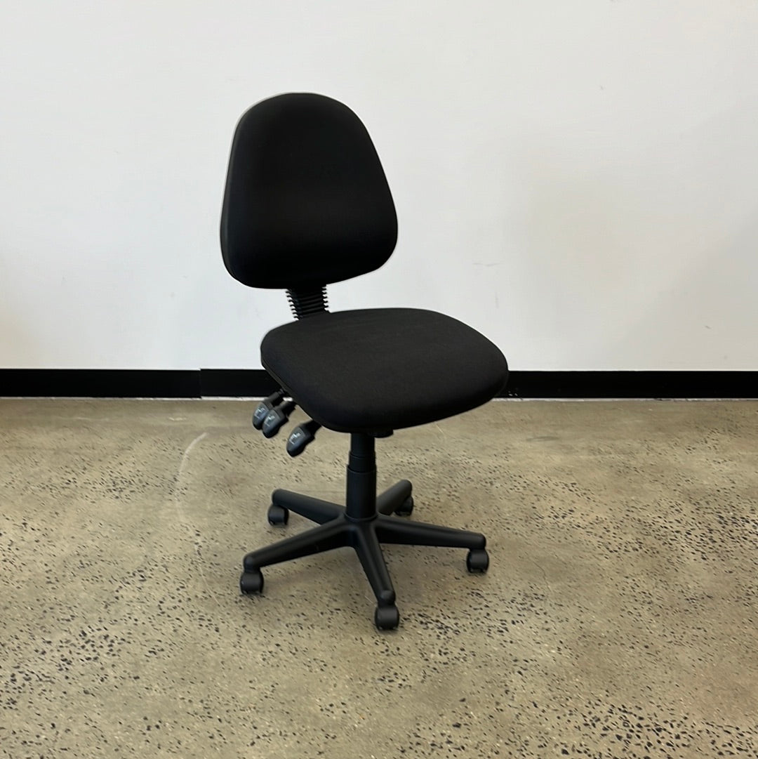 Rosier Delta Plus Black Office Task Chair
